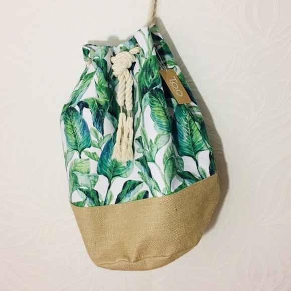 Beach Bag- Beach Handbag- Backpack - Picture 1 of 7